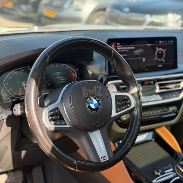 ב מ וו X4