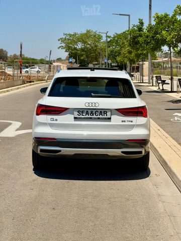 אאודי Q3