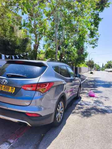 יונדאי סנטה פה