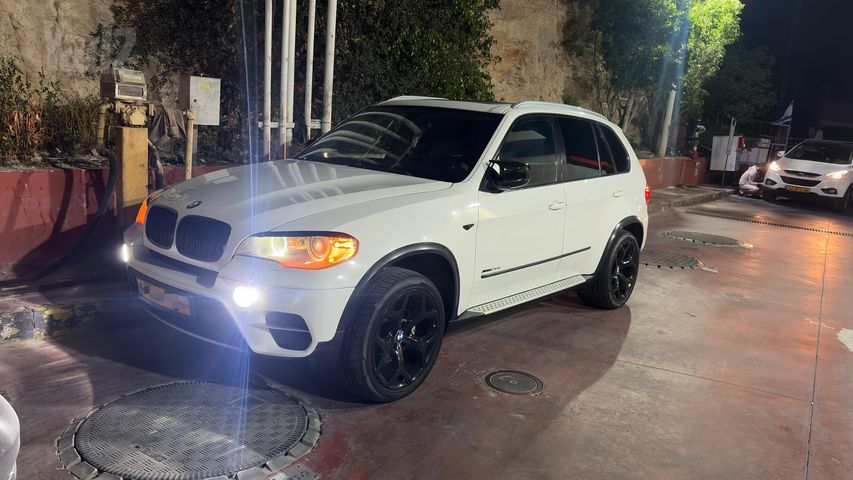 ב מ וו X5