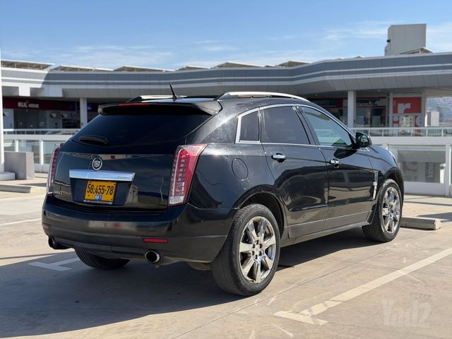 קאדילק SRX