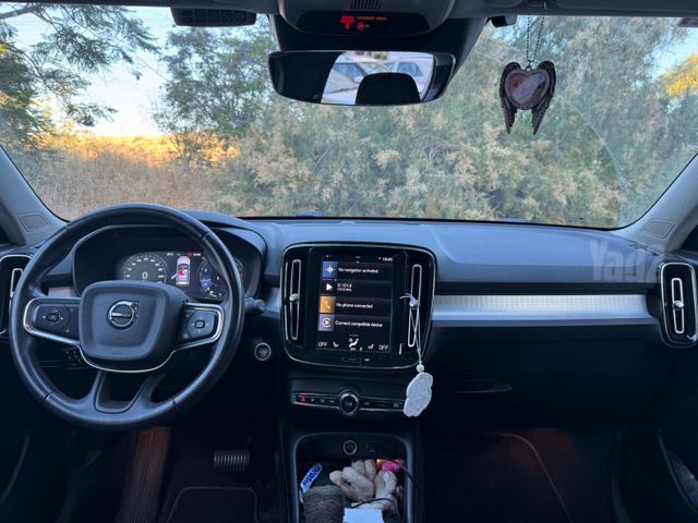וולוו XC40