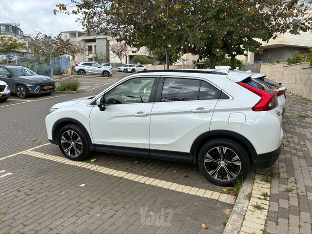 מיצובישי אקליפס קרוס