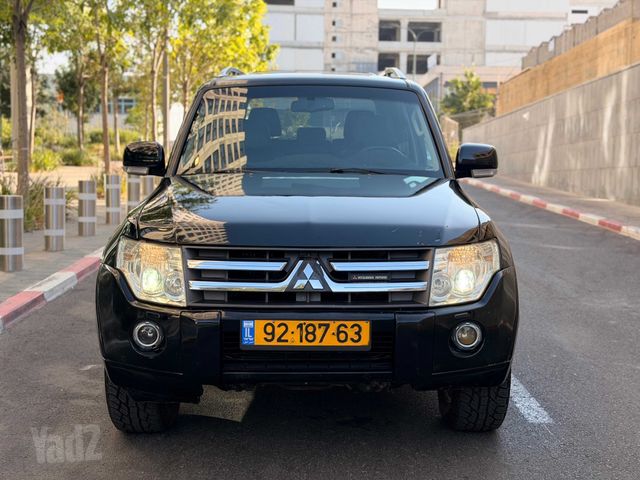 מיצובישי פג'רו