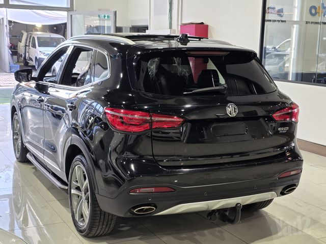 אם ג'י EHS PHEV