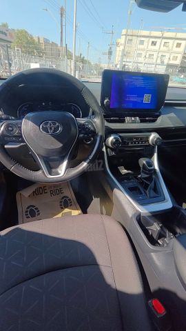 טויוטה RAV4