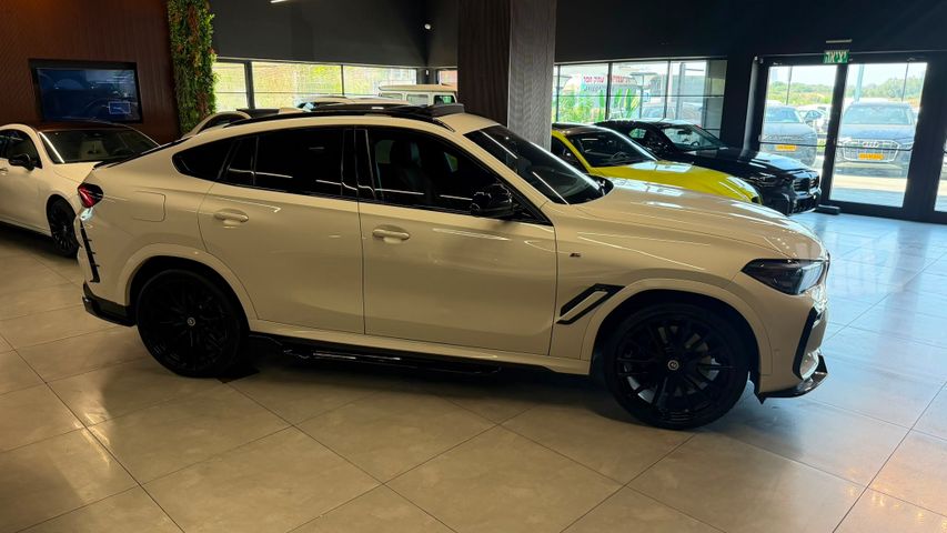 ב מ וו X6