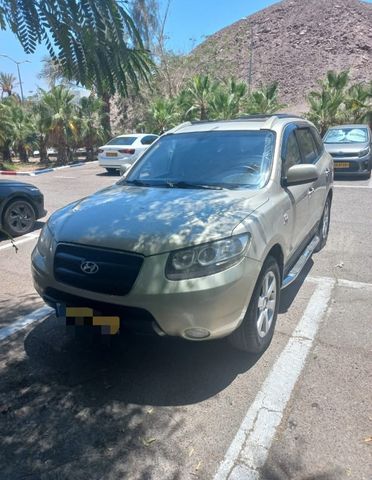יונדאי סנטה פה