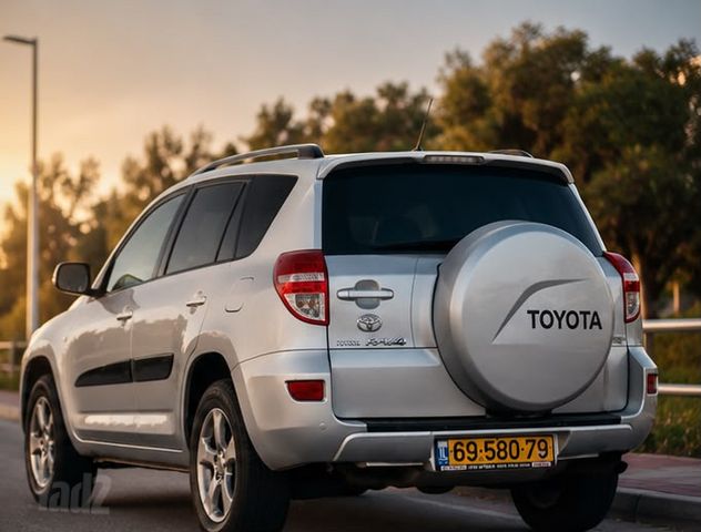מודעת רכב טויוטה RAV4