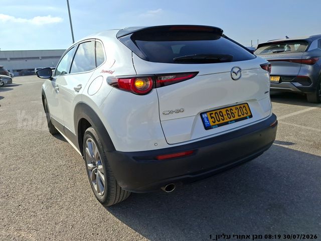 מאזדה CX-30