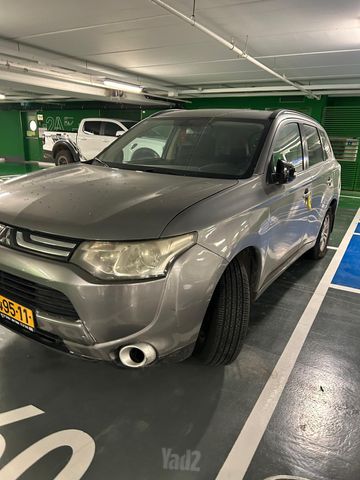 מודעת רכב מיצובישי אאוטלנדר