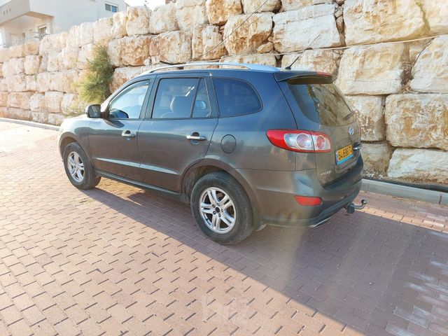 יונדאי סנטה פה