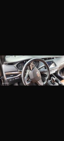 קאדילק XT4