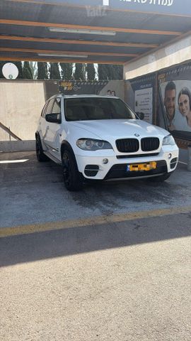 ב מ וו X5