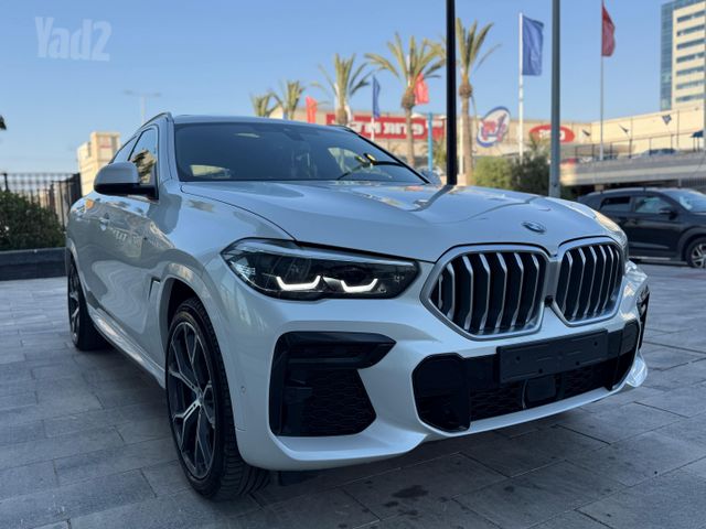 ב מ וו X6