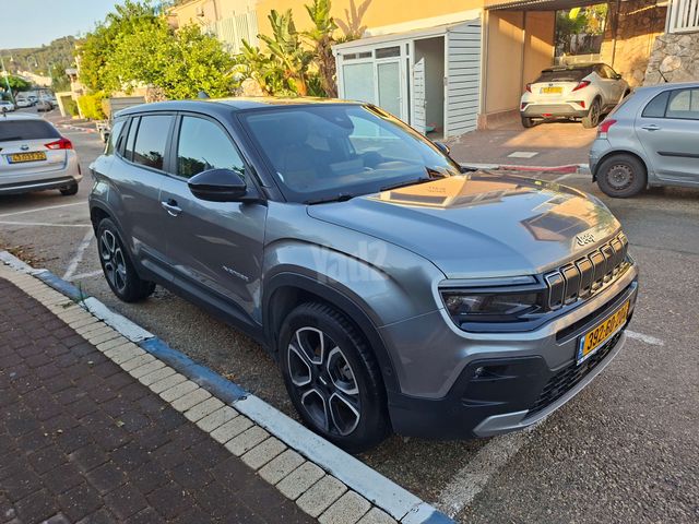 ג'יפ אוונגר