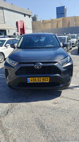 מודעת רכב טויוטה RAV4