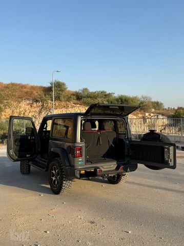 ג'יפ רנגלר