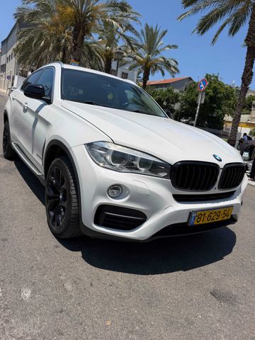 ב מ וו X6