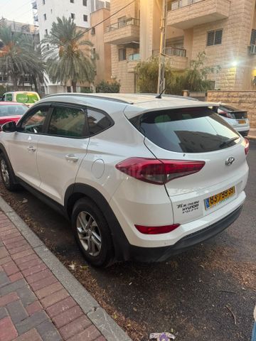 יונדאי טוסון