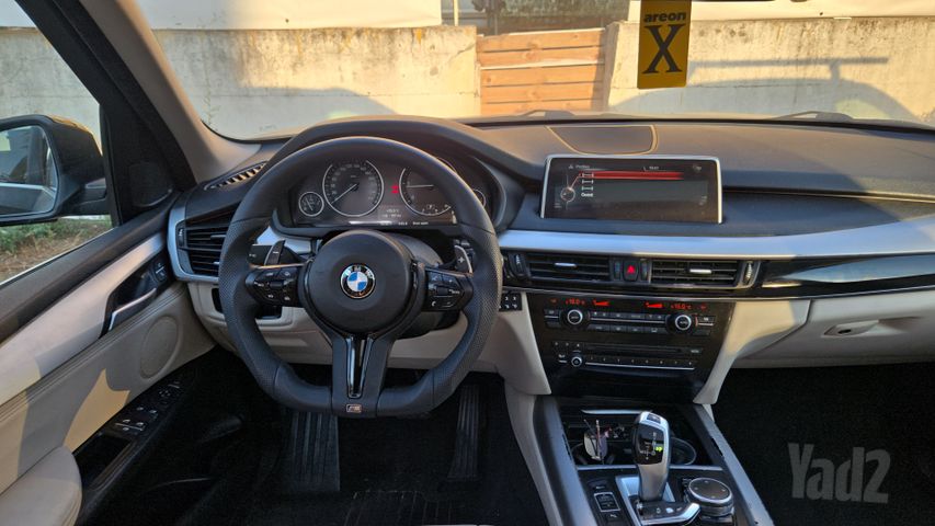 ב מ וו X5