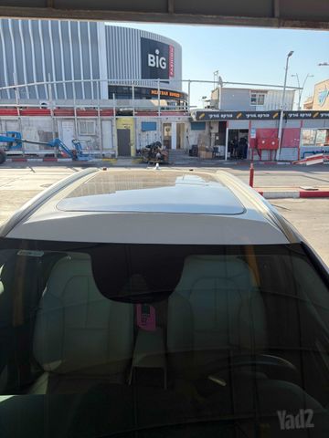 מודעת רכב וולוו XC40