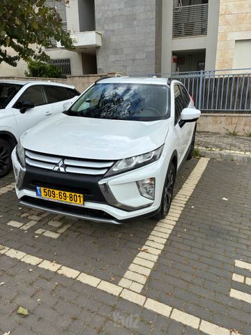 מיצובישי אקליפס קרוס