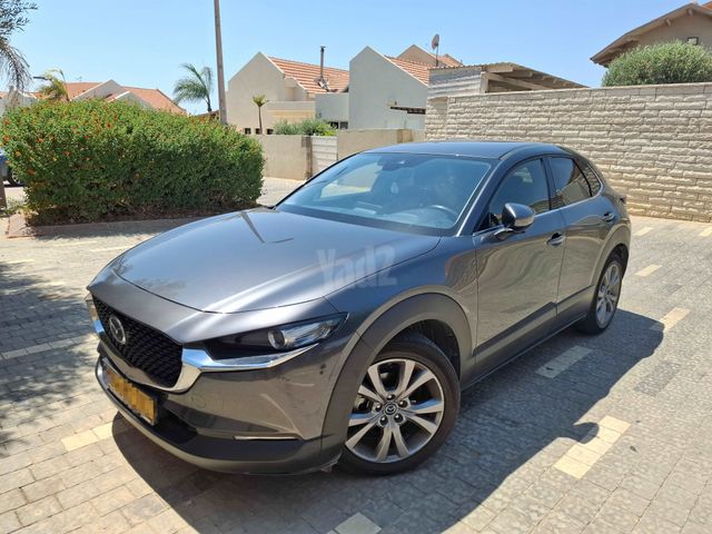 מאזדה CX-30
