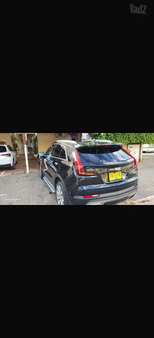 קאדילק XT4