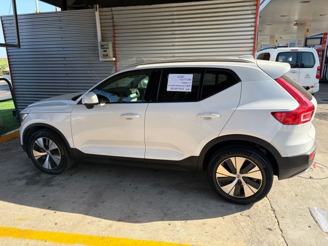 וולוו XC40