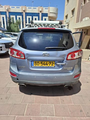 יונדאי סנטה פה