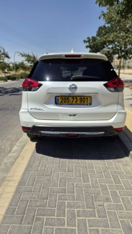 מודעת רכב ניסאן אקס טרייל