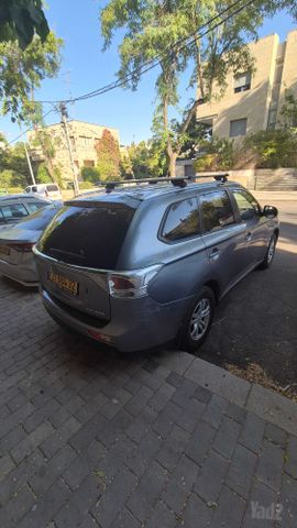 מודעת רכב מיצובישי אאוטלנדר