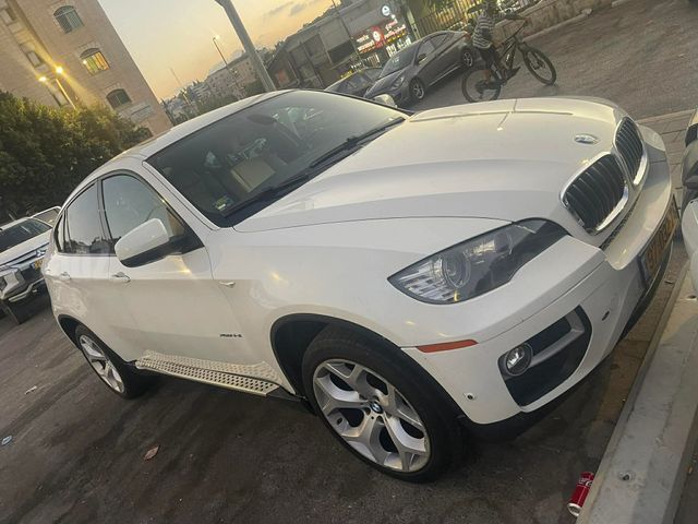 ב מ וו X6