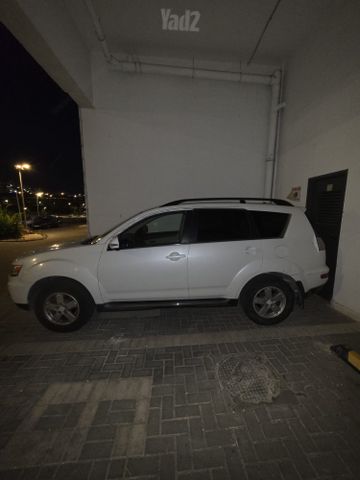 מיצובישי אאוטלנדר
