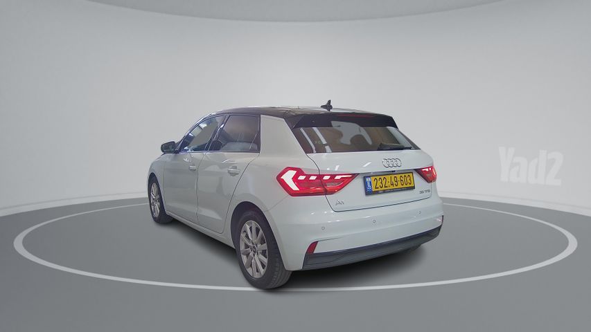 אאודי A1