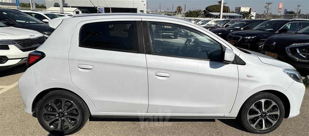 מיצובישי ספייס סטאר