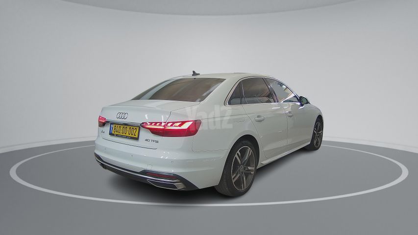 אאודי A4