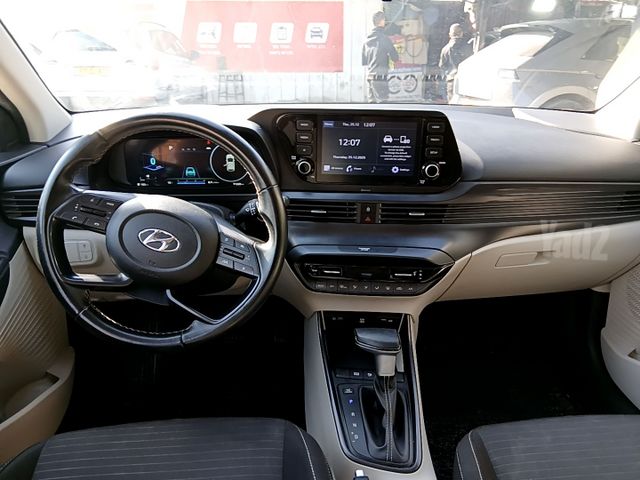 יונדאי i20