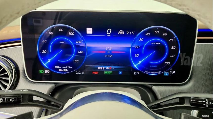 מרצדס-בנץ EQE SUV