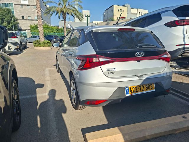 יונדאי i20