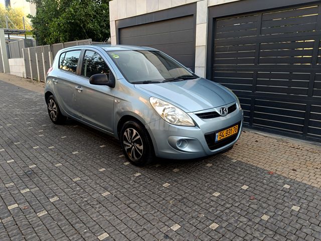 i20 Inspire אוט׳ 5 דל 1.4 (100 כ״ס) [2009-2013]