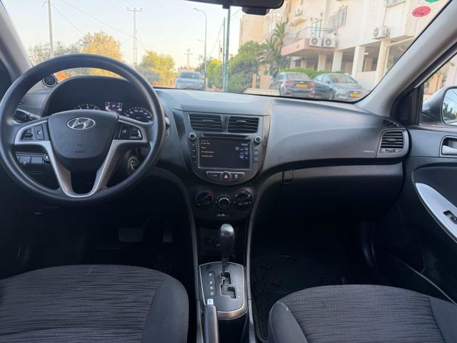 יונדאי אקסנט i25
