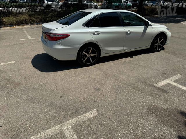 טויוטה קאמרי