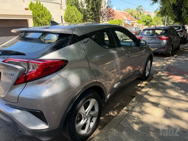 טויוטה C-HR