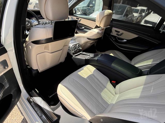 מרצדס-בנץ S-class
