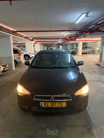 מודעת רכב מיצובישי לנסר