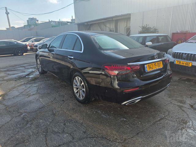 מרצדס-בנץ E-class