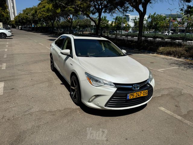 טויוטה קאמרי