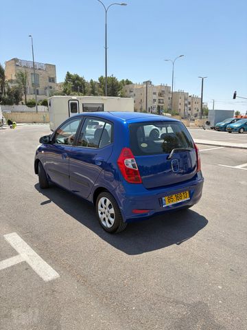 יונדאי i10